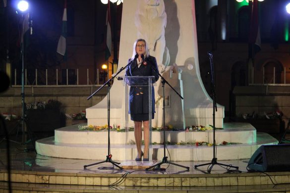 Farkas Éva Erzsébet, Makó polgármestere, 1848-as megemlépkezés