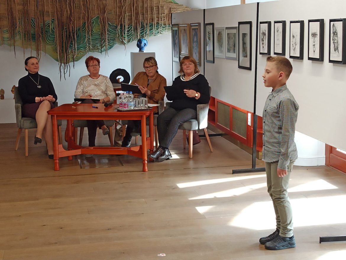 Makó, József Attila Városi Könyvtár, szavalóverseny