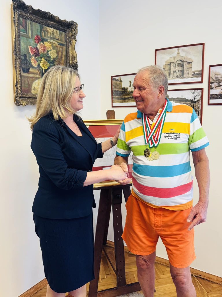 Sebők Árpád, Farkas Éva Erzsébet, Makó polgármestere