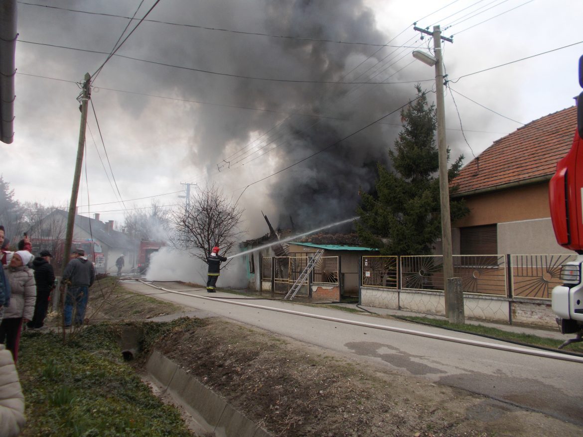 makói tűzoltók, Makó, tűzeset,