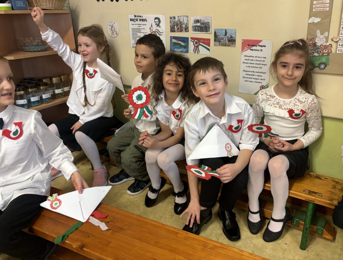 makói óvodások, nemzeti ünnep, március 15., ünnepre hangolódtak