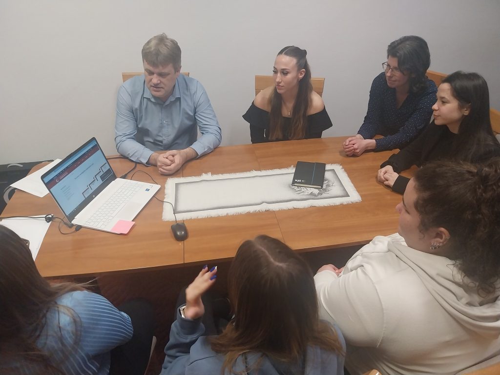 Návay Lajos Technikum, vizsgáznak a Návayban, technikusok