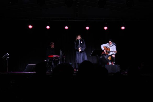 Keresztes Ildikó, énekesnő, színésznő, előadóművész