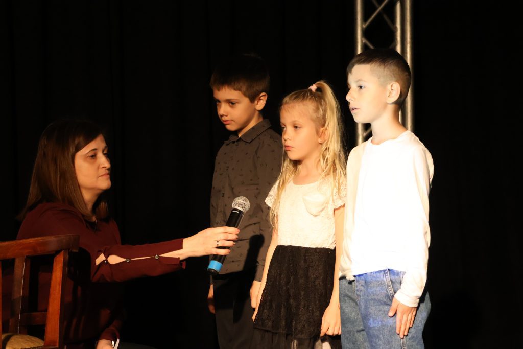 költészet, Kiszombor, Mentovics Éva