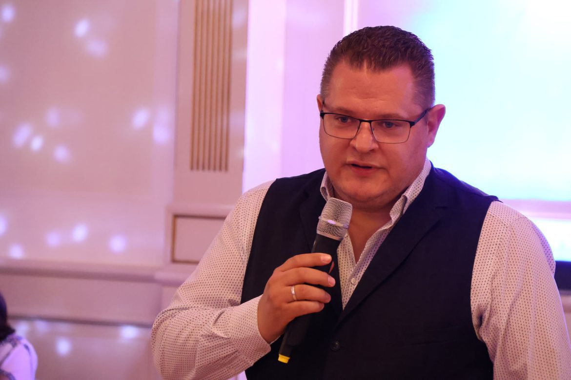 Dunakeszi rotary klub titkára: Nagy Sándor. Fotó: Halmágyi Gábor.