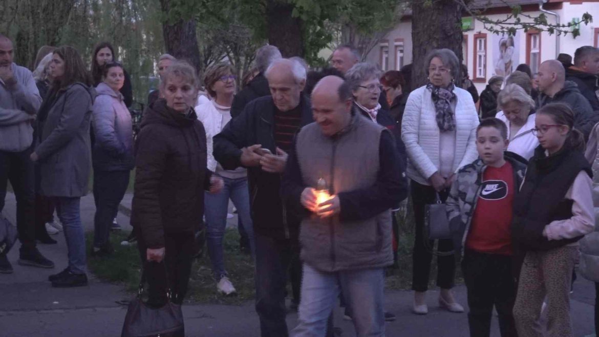 gyertyagyújtás a makói kórházért