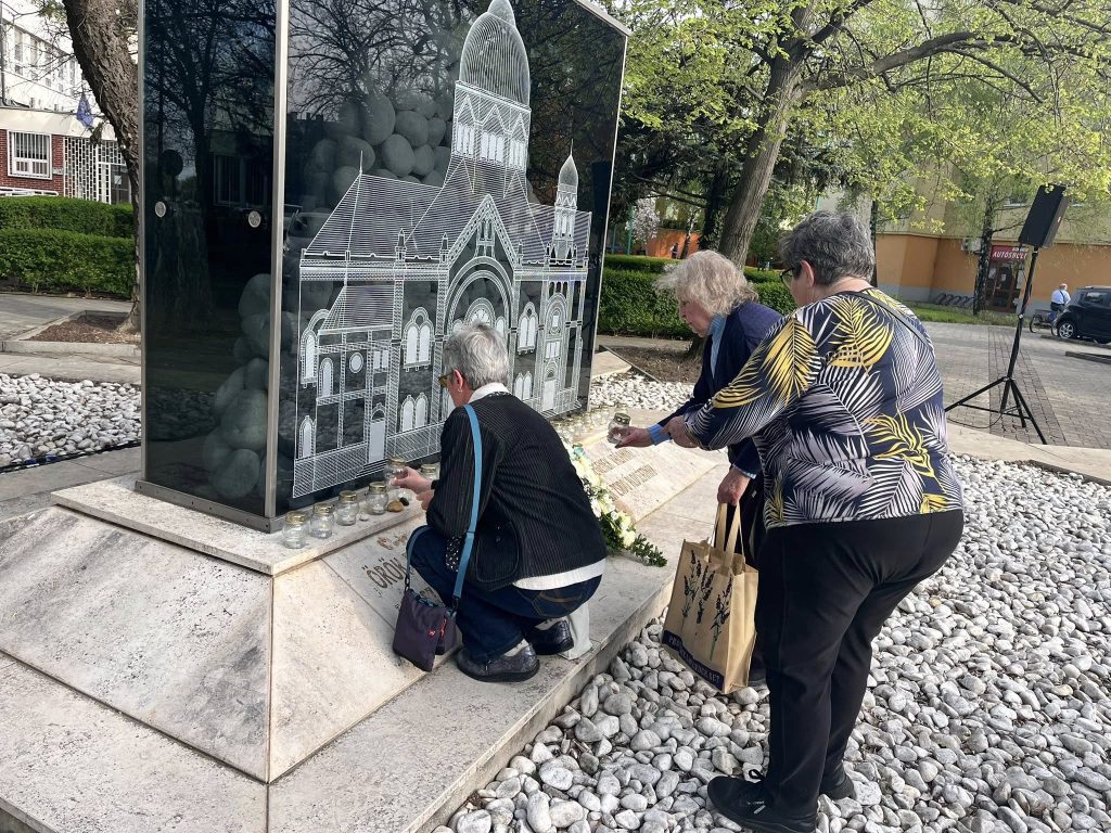 Holokauszt Emléknap, Makó, hozz egy követ