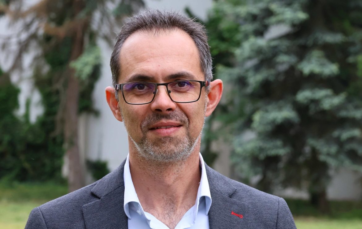 Mucsi Tamás, a Demokratikus Koalíció vásárhelyi-makói választókerületi elnöke, makói önkormányzati képviselő