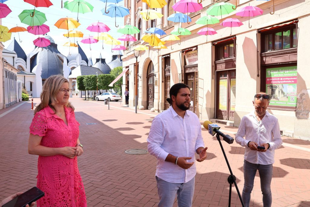 Szentivánéji BORzsongás, Makó, sajtótájékoztató