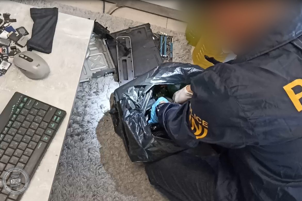 gyermekpornográfia, szegedi férfi, gyanúsított, elfogták a rendőrök, fotó: police.hu