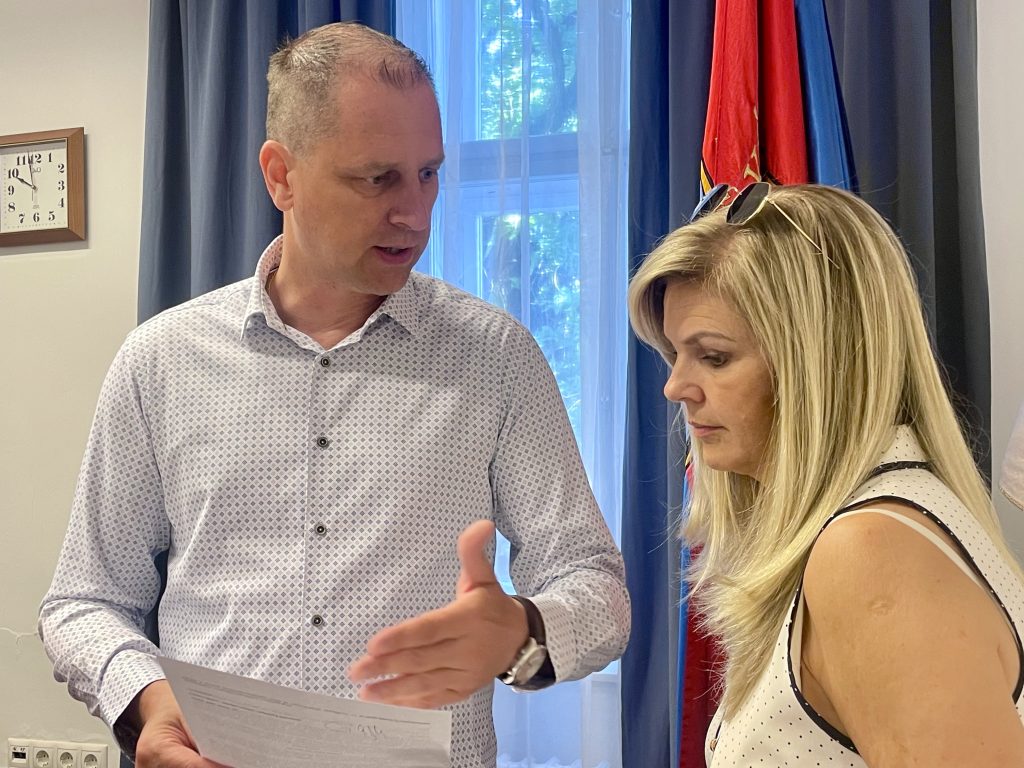 Czirbus Gábor, Makó alpolgármestere, tűmentes injekciós rendszer, egyéni indítvány, fotó: Borka Péter