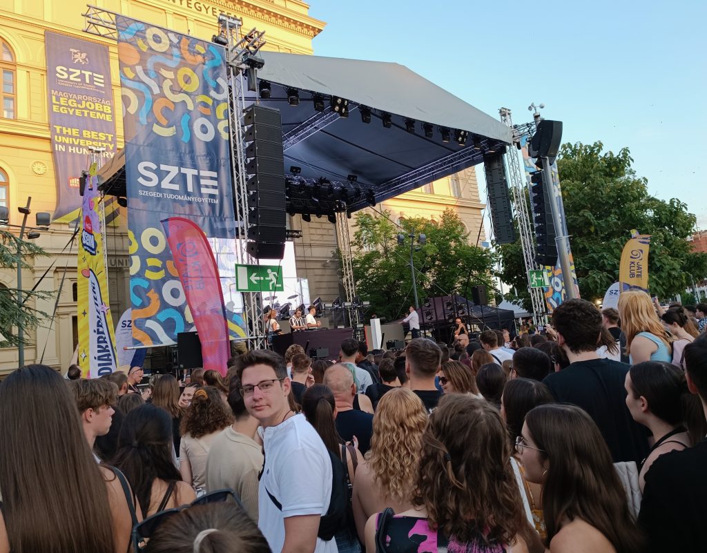 SZTE, Szegedi Tudományegyetem, felvételi ponthatárok, Pont Ott Parti, Szeged, fotó: Jeszenszky Zoltán