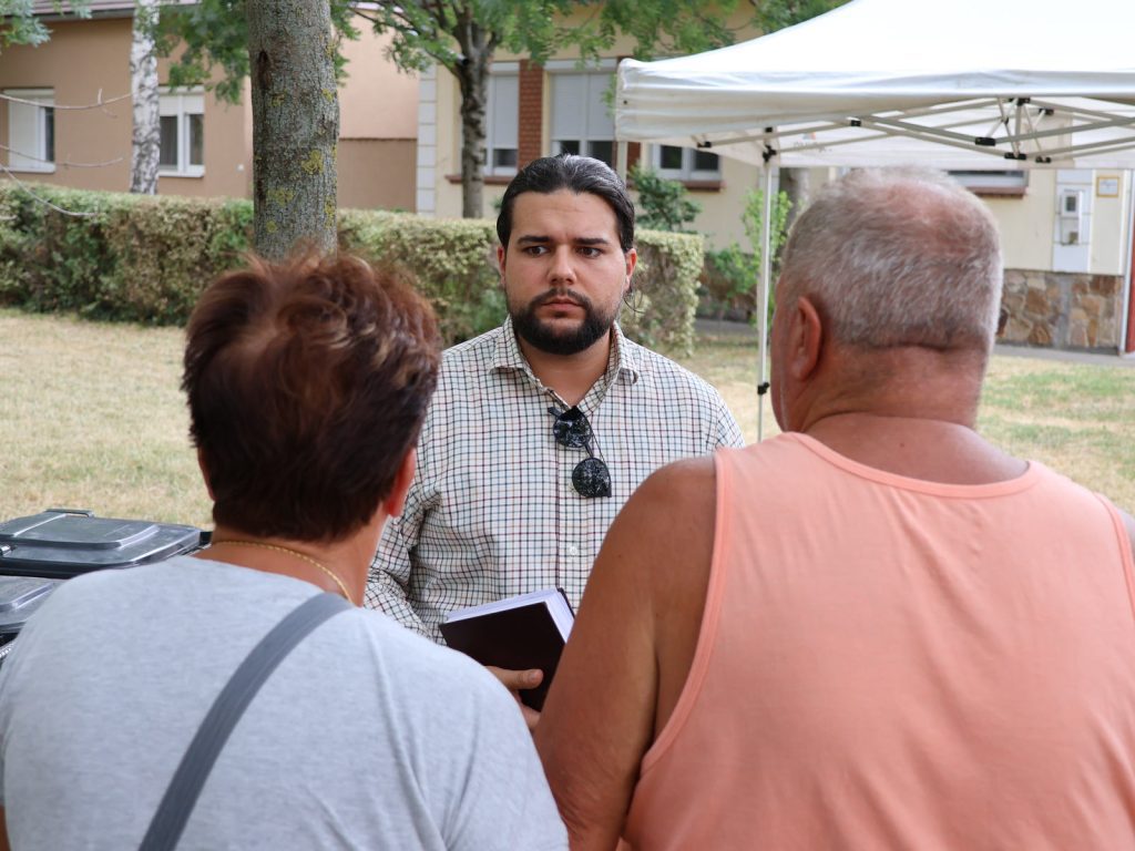 Kiss Ádám, Makó, idősek