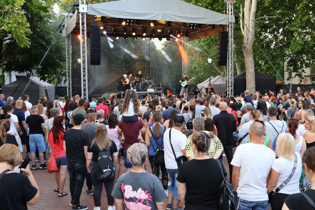 Soulwave, Makó, BEERlak