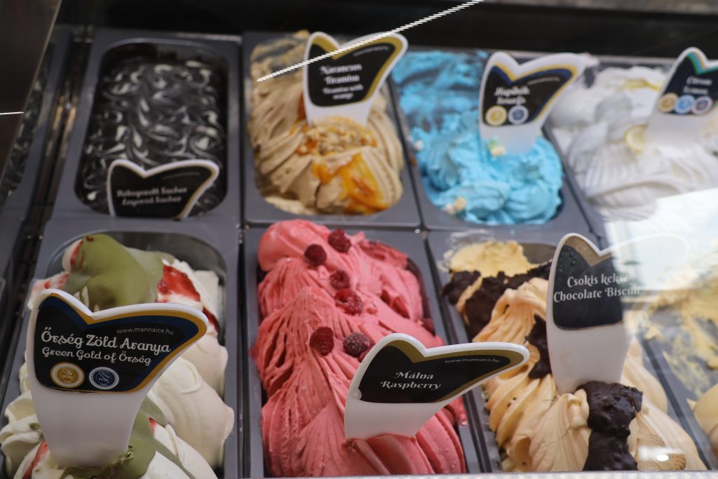 fagylalt, fagylaltkörkép, Kugler Bisztró, Makó, fotó: Miklós András