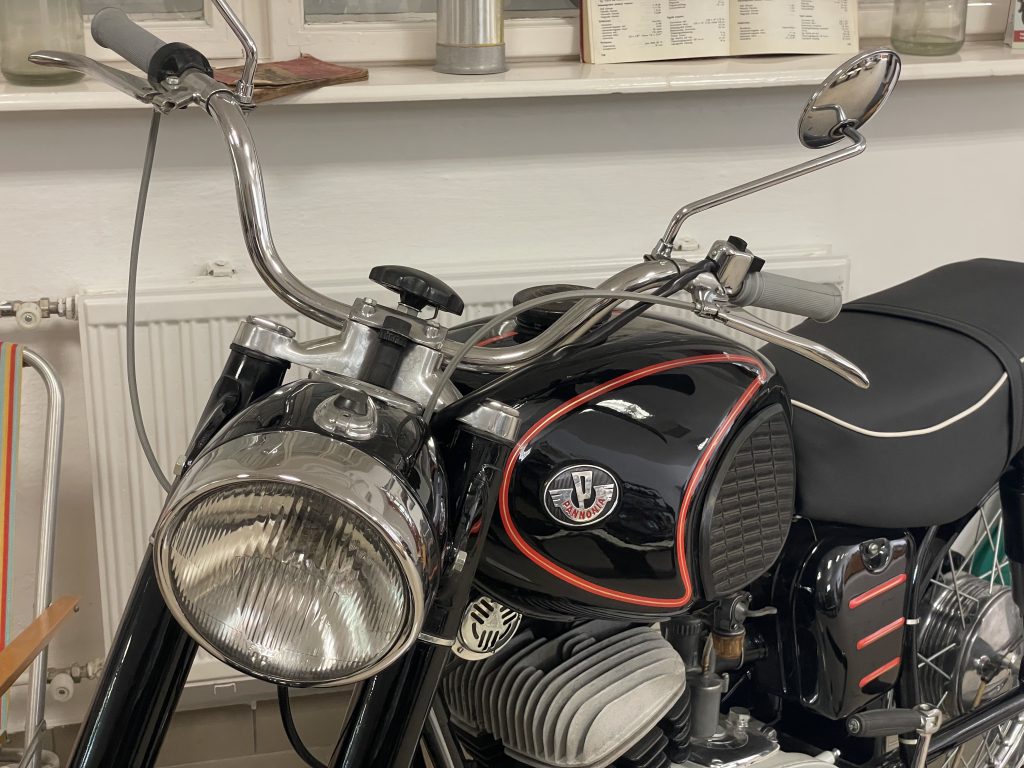 Galamb József Veterán Jármű Kiállítóközpont, Makó, retró, kiállítás fotó: Borka Péter