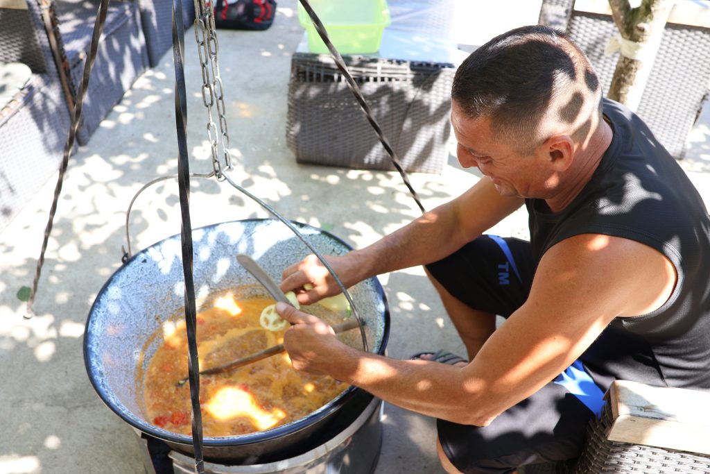 makói nagycsaládos, Királyhegyes, Erdei Lak