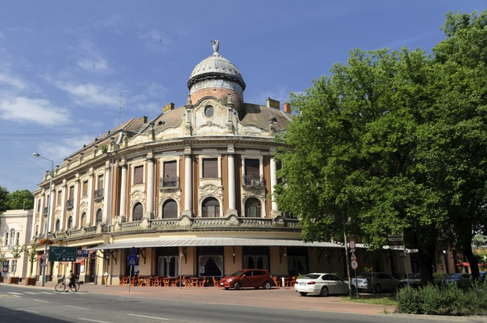 TOP 10, Magyarország, utazás