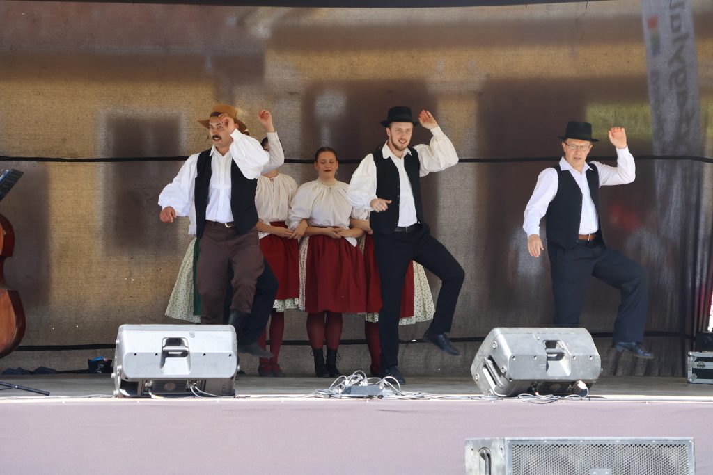 Návay Kulturális Napok, Óföldeák, Simonné Sinkó Erika