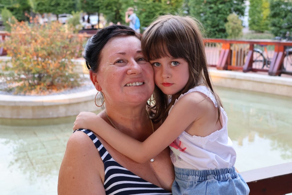 nyugdíjasok, vásárlási utalvány, támogatás