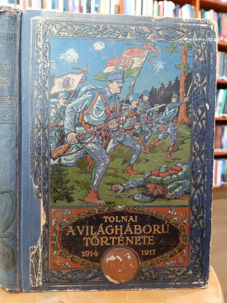 Tolnai: A világháború története című kötet borítója