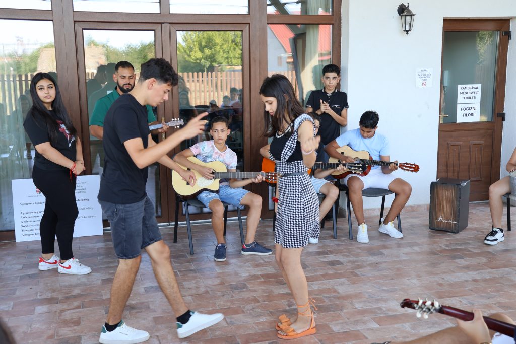 muzsikus műhely, roma önkormányzat, Makó