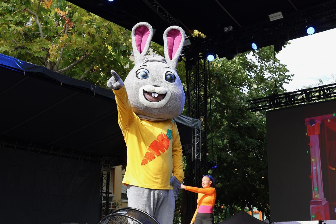 Brandnyúl, Makó, Hagymafesztivál, Széchenyi tér, 2025. szeptember 14. fotó: Jeszenszky Zoltán