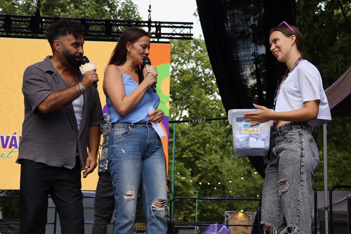 nyereményjáték sorsolása a 2025-ös Hagymafesztivál zárónapján