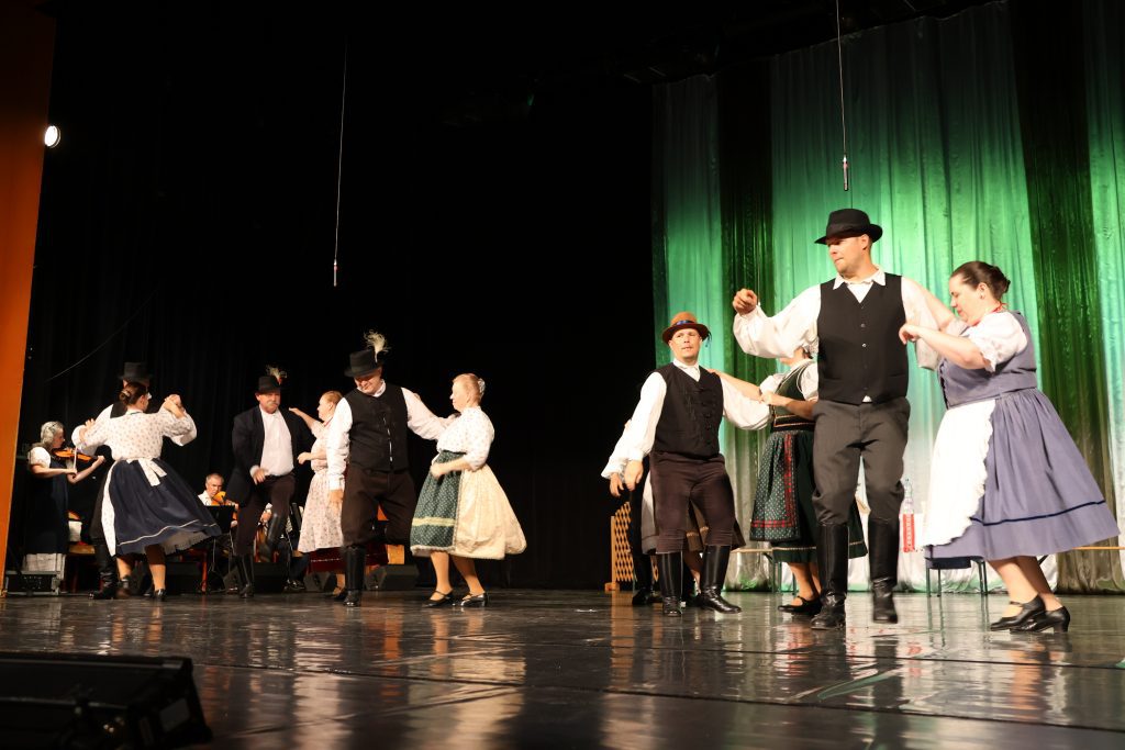 Maros Támcegyüttes, jubileum, Tóthné Döme Mária