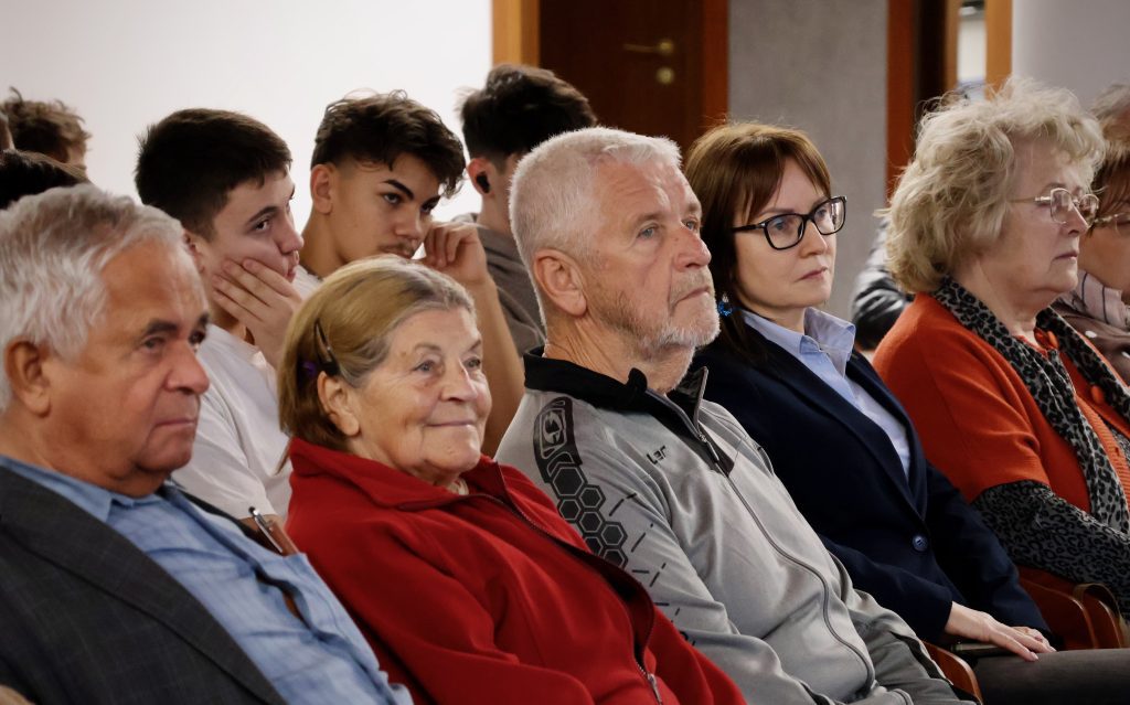 Festészet napja, Makó, Barcsay Jenő, előadás a József Attila Városi Könyvtárban