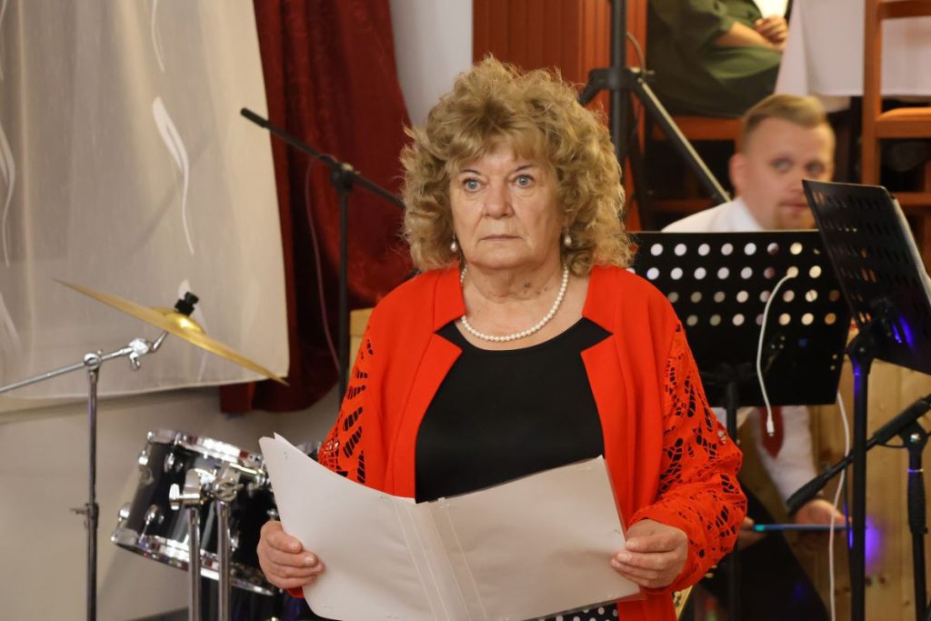 Kövegy, Hagyományőrző bál a kultúrházban 2025. október 25-én, fotó: Jeszenszky Zoltán