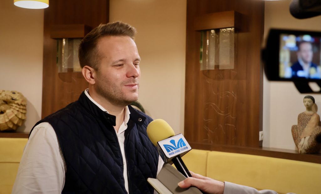 Bohár Dániel, újságíró, riporter, Hódmezővásárhely, 2025. november 21.