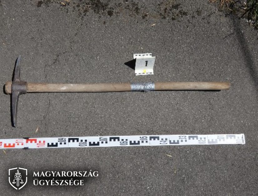 Volt élettársát többször életveszélyesen megfenyegette, majd egy csákánnyal akarta megölni az a férfi, akinek a letartóztatását indítványozta a Csongrád-Csanád Vármegyei Főügyészség. Fotó: ügyészség