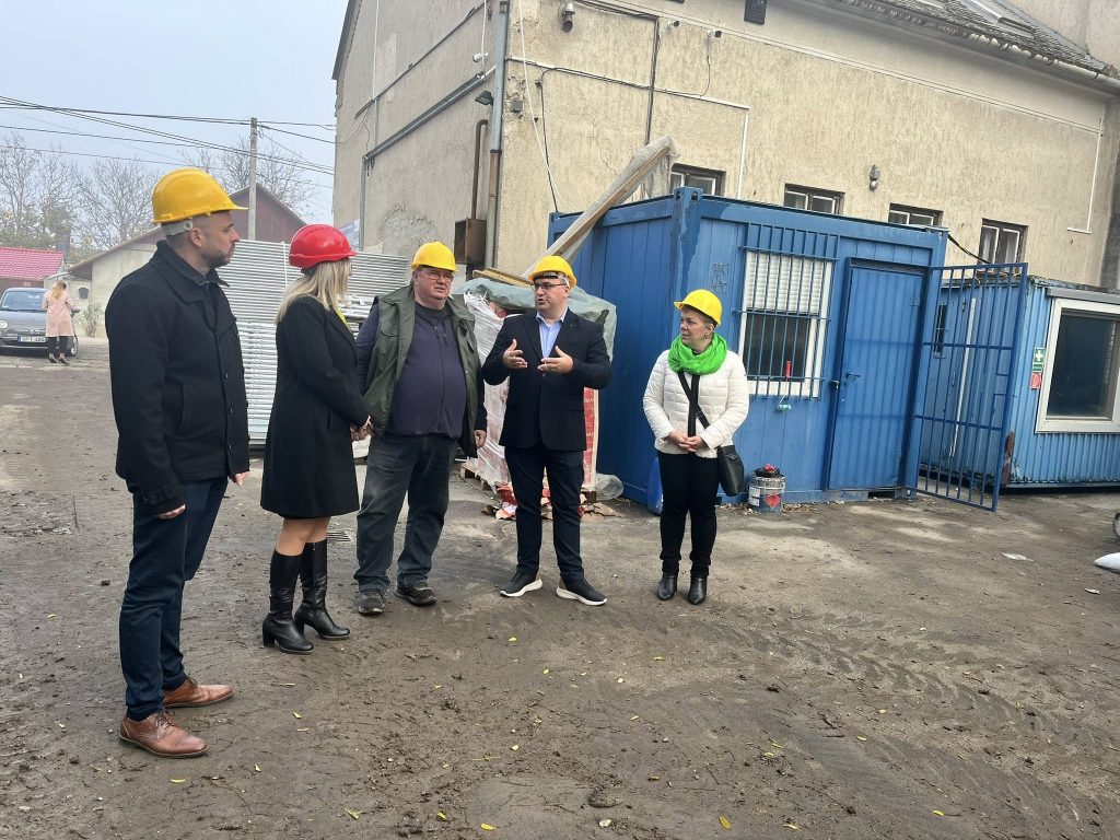 Az ország egyik legmodernebb szakképzési komplexumát alakítja ki Makón a Hódmezővásárhelyi Szakképzési Centrum a HSZC Makói Návay Lajos Technikum és Kollégium Bajza utcai telephelyén. Fotó: Nagy Dóra