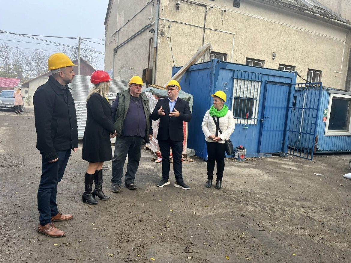 Az ország egyik legmodernebb szakképzési komplexumát alakítja ki Makón a Hódmezővásárhelyi Szakképzési Centrum a HSZC Makói Návay Lajos Technikum és Kollégium Bajza utcai telephelyén. Fotó: Nagy Dóra