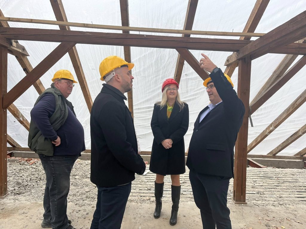 Az ország egyik legmodernebb szakképzési komplexumát alakítja ki Makón a Hódmezővásárhelyi Szakképzési Centrum a HSZC Makói Návay Lajos Technikum és Kollégium Bajza utcai telephelyén. Fotó: Nagy Dóra