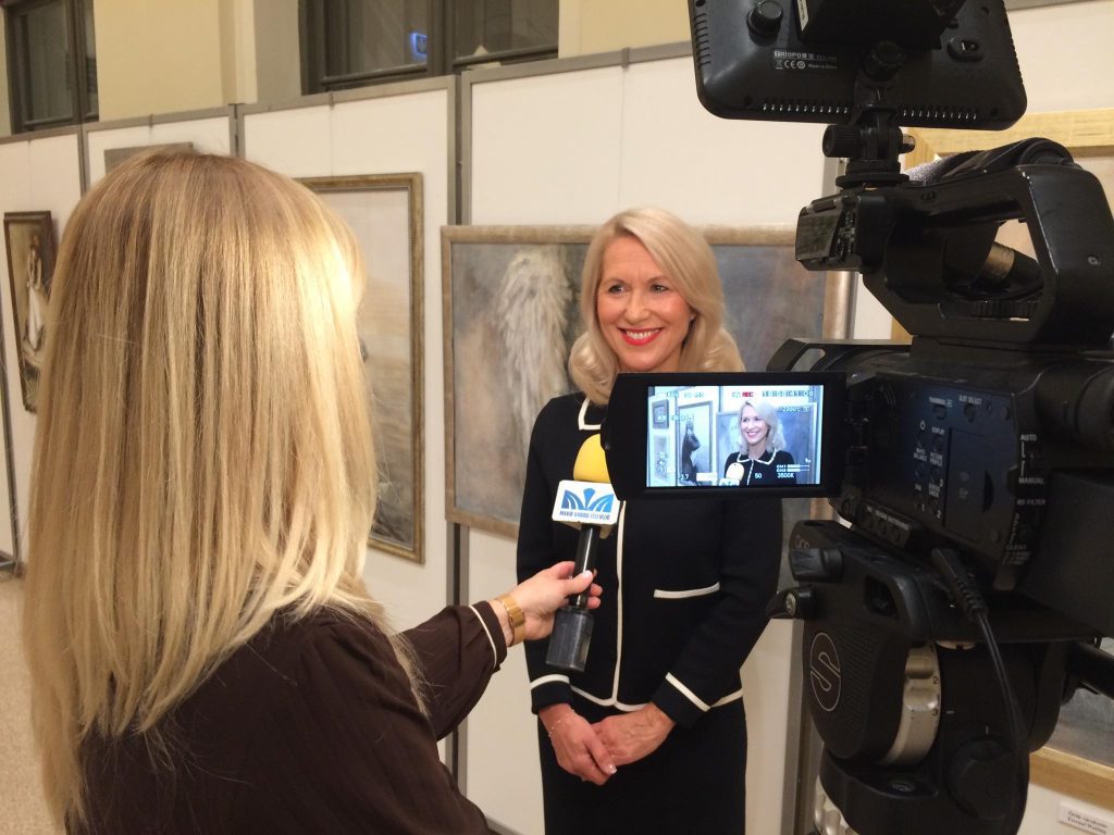 Sonkodi Rita kiállítása az SZTE Rektori Hivatalában. Fotó: Halmágyi Gábor