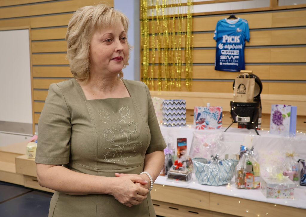 Szignum Kéttannyelvű Egyházi Általános Iskola, Erzsébet-bál, 2025. november 22., Makó, fotó: Jeszenszky Zoltán