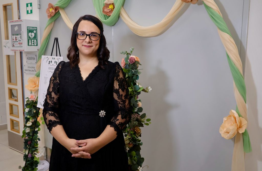 Szignum Kéttannyelvű Egyházi Általános Iskola, Erzsébet-bál, 2025. november 22., Makó, fotó: Jeszenszky Zoltán