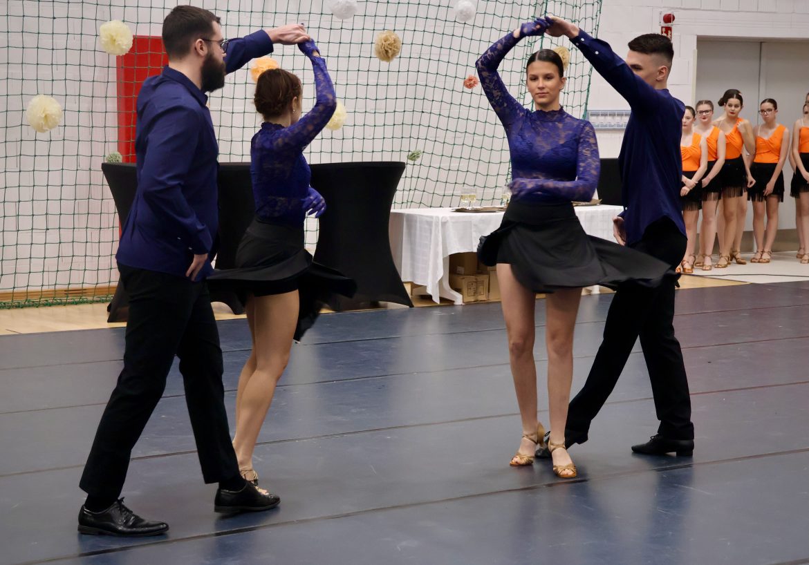 Szignum_Erzsébet-bál_fotó_Jeszenszky_zoltán22