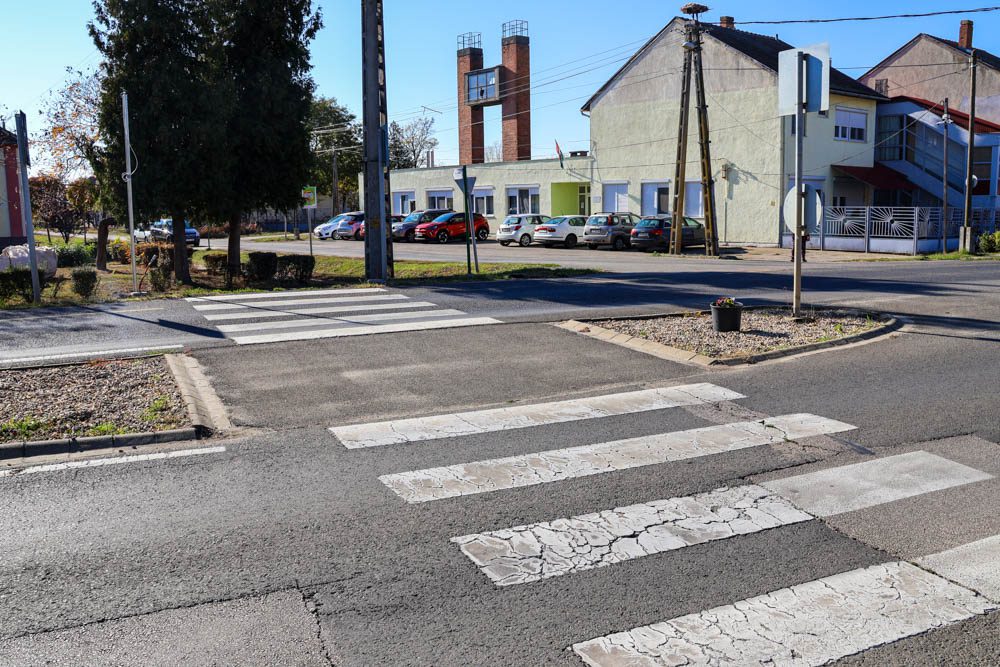 Magyarcsanád, okoszebra, ATM