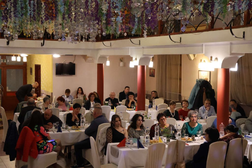 Makói Románokért Egyesület, bál, hagyományőrzés