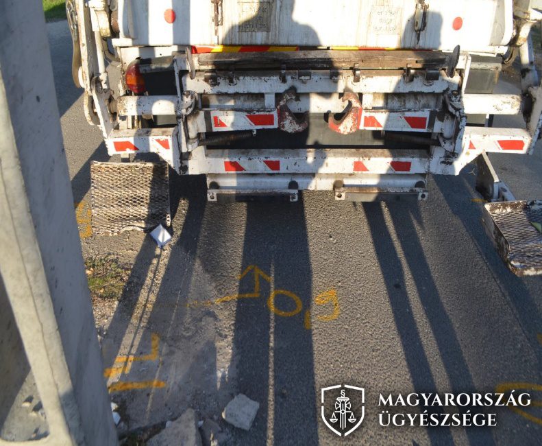 Halálos közúti baleset gondatlan okozásának vétségével vádolja az ügyészség azt a sofőrt, aki tavaly szeptemberben balesetet okozott. Fotó: ügyészség