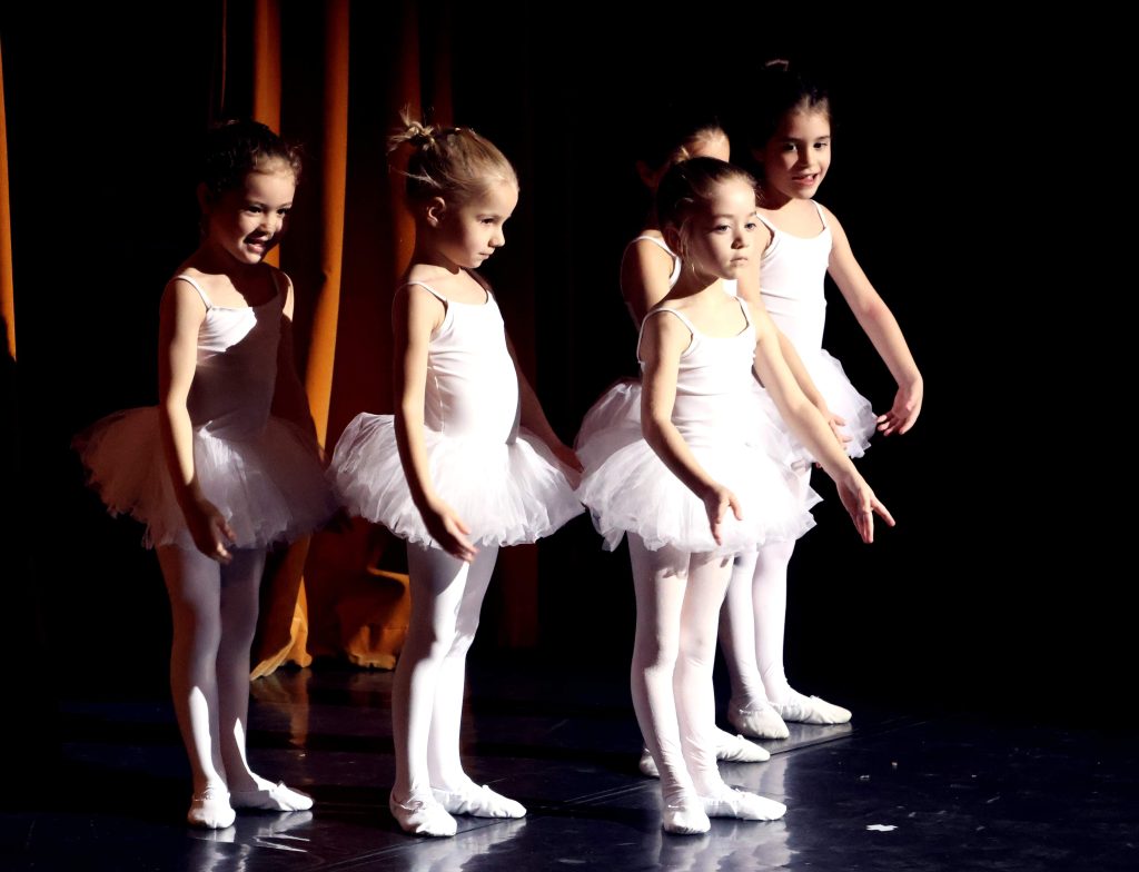 Csajkovszkij: Diótörő mesebalett, előadja a VargaBalett, Hagymaház, Makó, 2025. december 06., fotó: Jeszenszky Zoltán