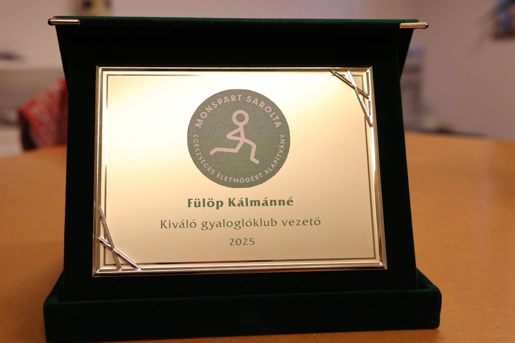 Fülöp Kálmánné, a Makói Diabétesz Egyesület – Diabéteszesek Dél-alföldi Társulása elnöke, hanem a MOSA Gyalogló Klubhálózat Csongrád-Csanád vármegyei vezetője, Fotó: Jeszenszky Zoltán