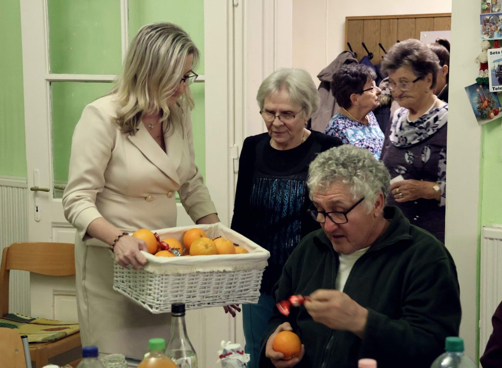 A makói Nefelejcs Népdalkör tagjai. Fotó: Jeszenszky Zoltán