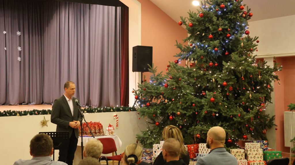 Nagylak, falukarácsony, Mikulás