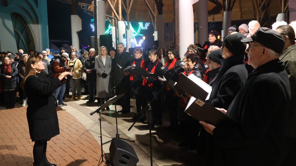 Makó, negyedik gyertyagyújtás, Lázár János