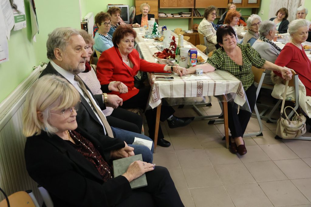Makó, nyugdíjas pedagógusok, karácsony