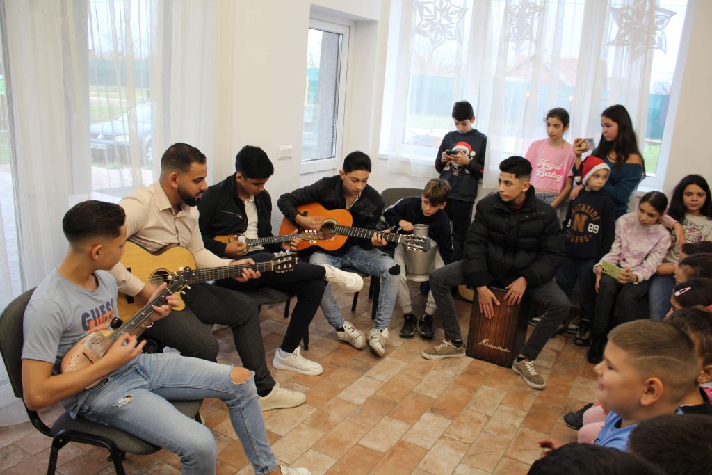 Makó, roma nemzetiségi önkormányzat, Mikulás-ünnepség